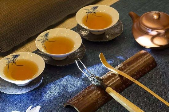 哪些茶適合泡功夫茶，功夫茶應(yīng)該配什么茶葉