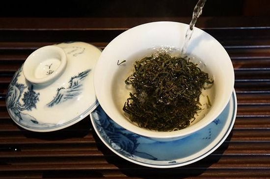 各類茶的注水方式，不同的茶泡茶時怎么注水