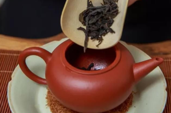 什么泥料的紫砂壺沖泡肉桂，武夷巖茶肉桂用哪種紫砂壺好？