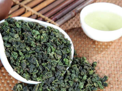 鐵觀音的泡法，水溫100°C最佳第一泡不能喝