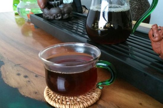 正常下一斤茶葉能喝多久，一個(gè)人一般一個(gè)月喝多少茶葉