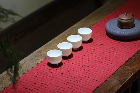 喝茶茶桌上的禮儀有哪些，泡茶待客十大禮儀不可不做！