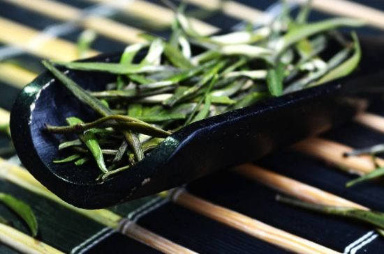 老茶和新茶哪個(gè)好，老茶好喝還是新茶好喝