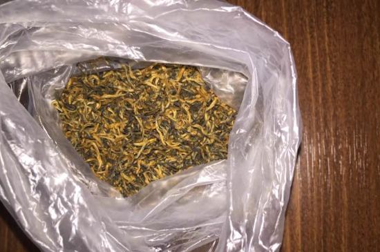 金駿眉染色鑒別帶圖，金駿眉染色如何分辨