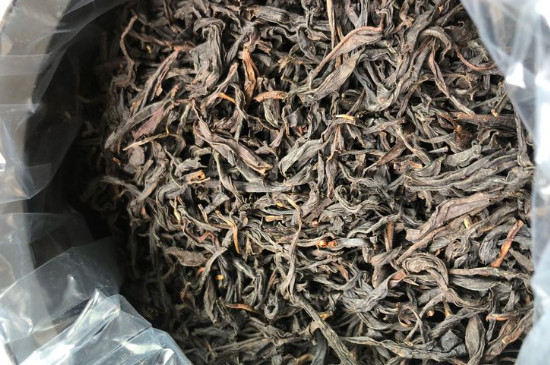 茶葉過期5年了但沒開封，茶葉放久了能喝嗎