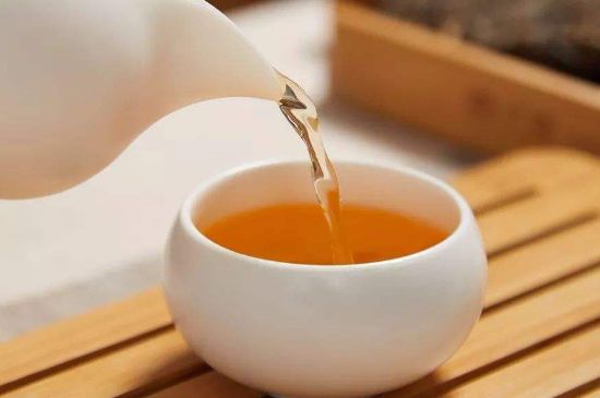 泡好的茶水放冰箱能保存多久，泡好的茶冷藏放多久？