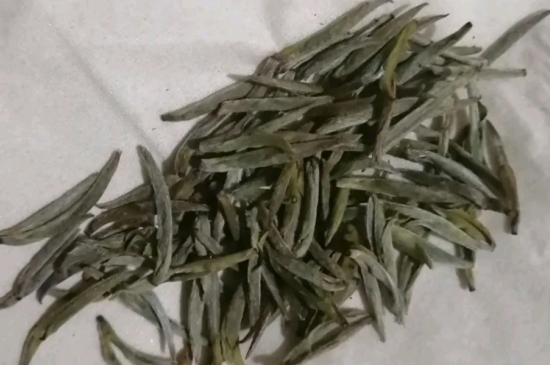過期茶葉的八大妙用，過期的陳茶葉還能干什么用？