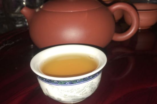 200一斤的茶葉算不算好，兩百一斤買的是中低檔茶