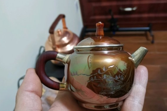 常見的七大材質(zhì)的茶具優(yōu)缺點，用什么材質(zhì)的茶具泡茶最好？