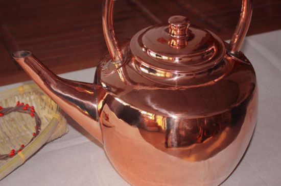 紫銅壺好還是黃銅壺好，紫銅壺與黃銅壺的區(qū)別