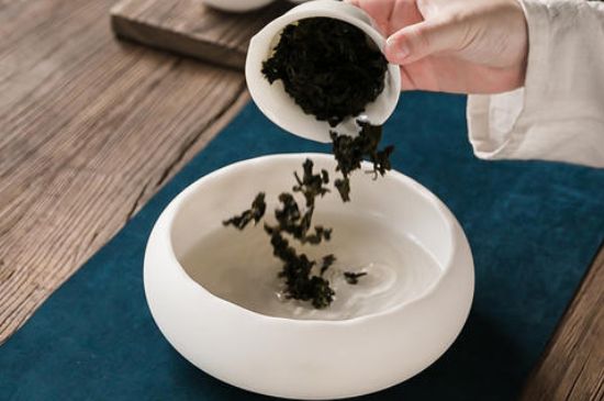 茶洗與茶盂區(qū)別圖片，怎樣使用茶盂和茶洗