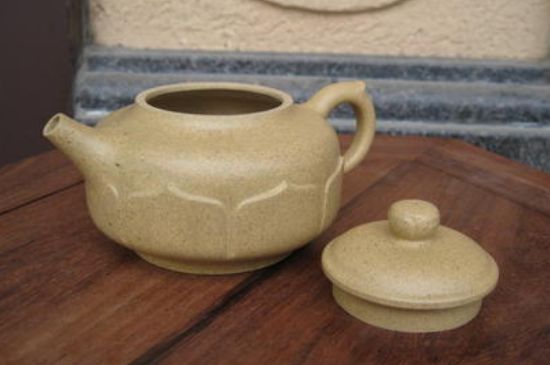 本山綠泥怎么分辨真假，真正的本山綠泥紫砂壺怎么鑒別？
