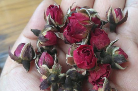 玫瑰花泡水喝的9大禁忌，喝玫瑰花茶有什么禁忌
