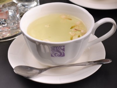 茉利花茶有什么功效作用，不適合什么人喝？