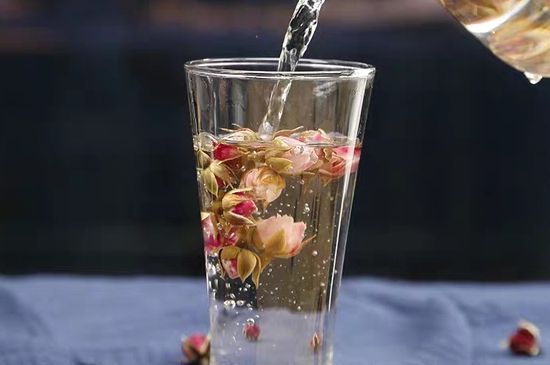 玫瑰花茶一周喝幾次，玫瑰花茶可以天天喝嗎？