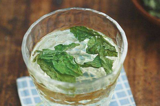 荷葉茶每天喝多少合適，什么時(shí)候喝最好？