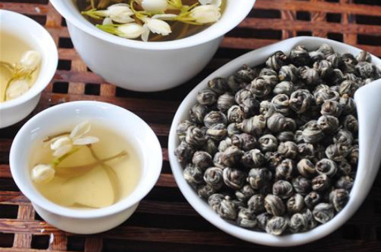 茉莉龍珠一次泡幾顆，茉莉龍珠一一杯放幾顆