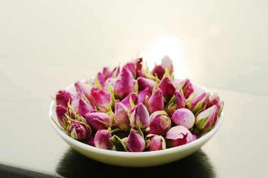 玫瑰花茶怎么泡不開(kāi)，玫瑰花茶泡著不開(kāi)花