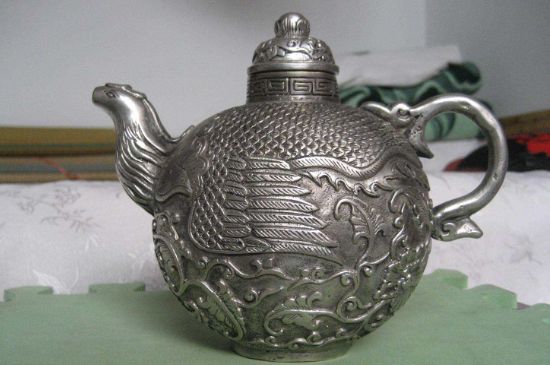 銀壺泡茶后為什么會變黑，銀壺內(nèi)膽發(fā)黑怎么辦