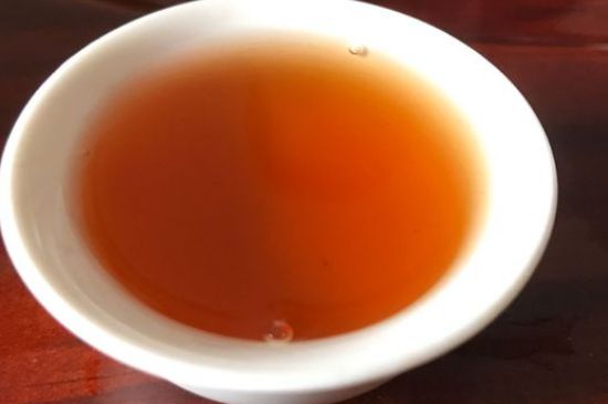 正山小種喝起來苦澀有點(diǎn)酸對嗎，正山小種發(fā)酸有害嗎