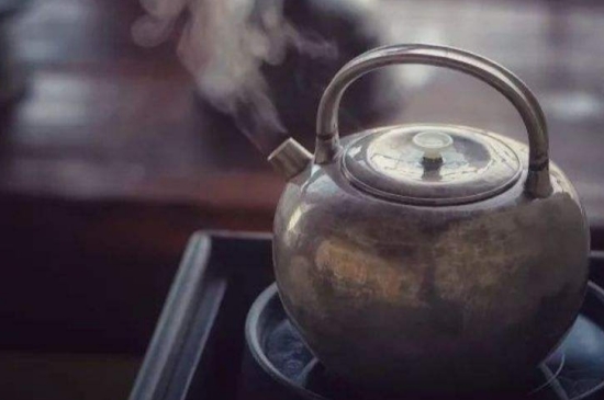 煮茶的步驟圖解，正確的煮白茶方法！