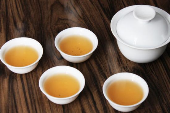 大紅袍四大品種有哪些，大紅袍的種類(lèi)和著名品種特點(diǎn)介紹