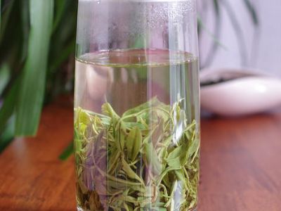 竹葉青和毛尖的區(qū)別，竹葉青和信陽毛尖哪個(gè)好？