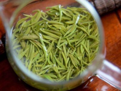 毛峰和毛尖哪個(gè)好一點(diǎn)，毛尖茶好還是毛峰茶好？