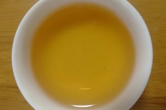 肉桂茶和大紅袍哪個貴，武夷山肉桂與大紅袍的價格比較