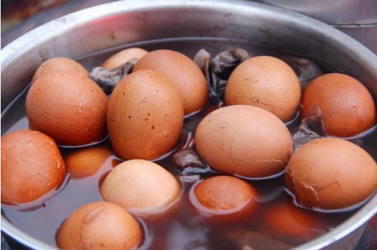 龍井茶放二年了能喝嗎，過期龍井茶的妙用！