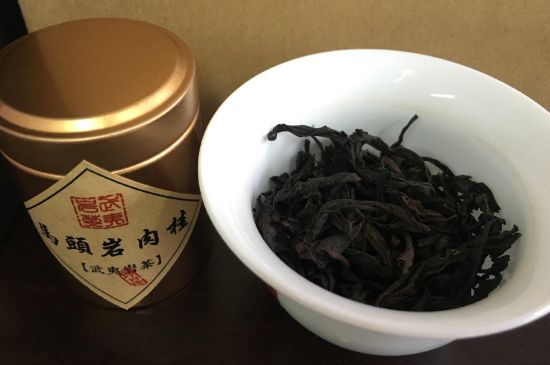 拼配的馬頭巖肉桂，還配叫馬肉嗎？請叫它“馬頭巖大紅袍”