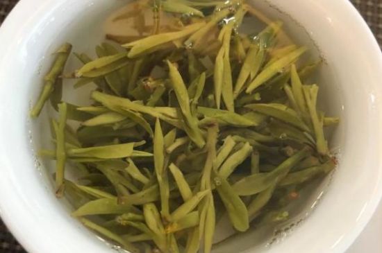 龍井好喝還是毛尖好喝，綠茶是龍井好還是毛尖好？