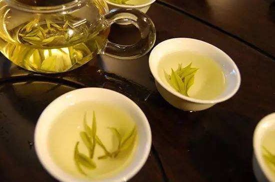 黃茶不適合哪些人喝，黃茶的功效與作用禁忌