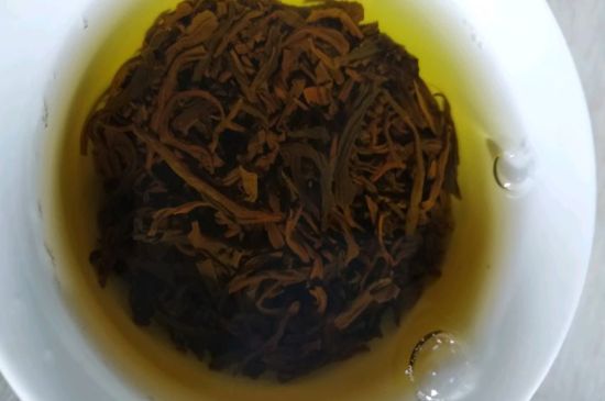 正山小種很細還很黑亮，正山小種越細越好嗎