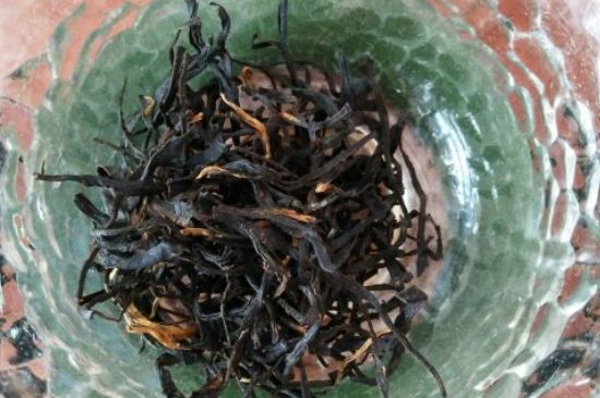 女人晚上喝紅茶好嗎，女人紅茶啥時(shí)候喝最好？