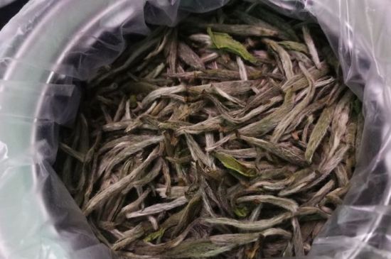 新白毫銀針和老白毫銀針的區(qū)別，新老白毫銀針的品質(zhì)特征