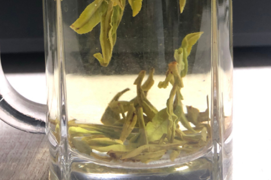 西湖龍井茶頭采和二采區(qū)別，明前龍井一采和二采什么味道？